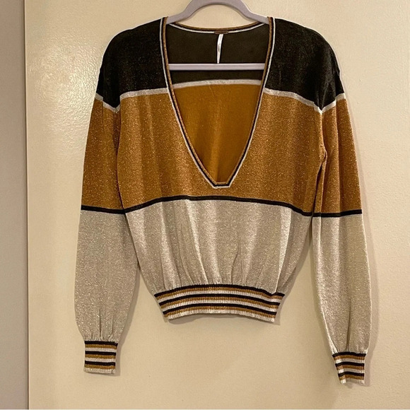 FREE PEOPLE NWOT Gold Dust Pullover‎ Top in Moss - Picture 6 of 10